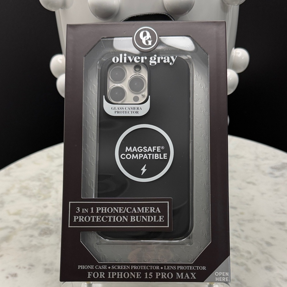 Black Magsafe Compatible iPhone 15 Pro Max Protection Bundle